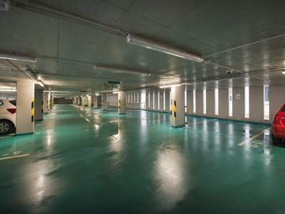 EA Business Hotel Jihlava**** - подземный гараж